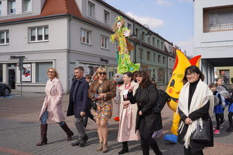 Pochód wiosenny i powitanie wiosny w Żorach