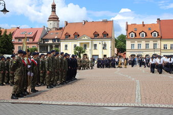 Ślubowanie klas mundurowych w Żorach