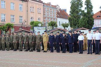 Ślubowanie klas mundurowych w Żorach