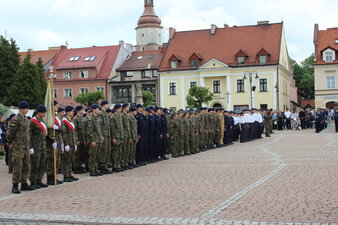 Ślubowanie klas mundurowych w Żorach