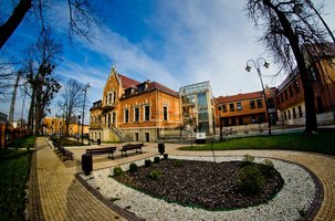 Na zdjęciu budynek Państwowej Szkoły Muzycznej w Żorach
