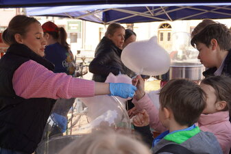 Pochód wiosenny i powitanie wiosny w Żorach