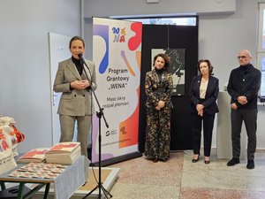 Obchody jubileuszu 10-lecia Liceum Sztuk Plastycznych w Żorach