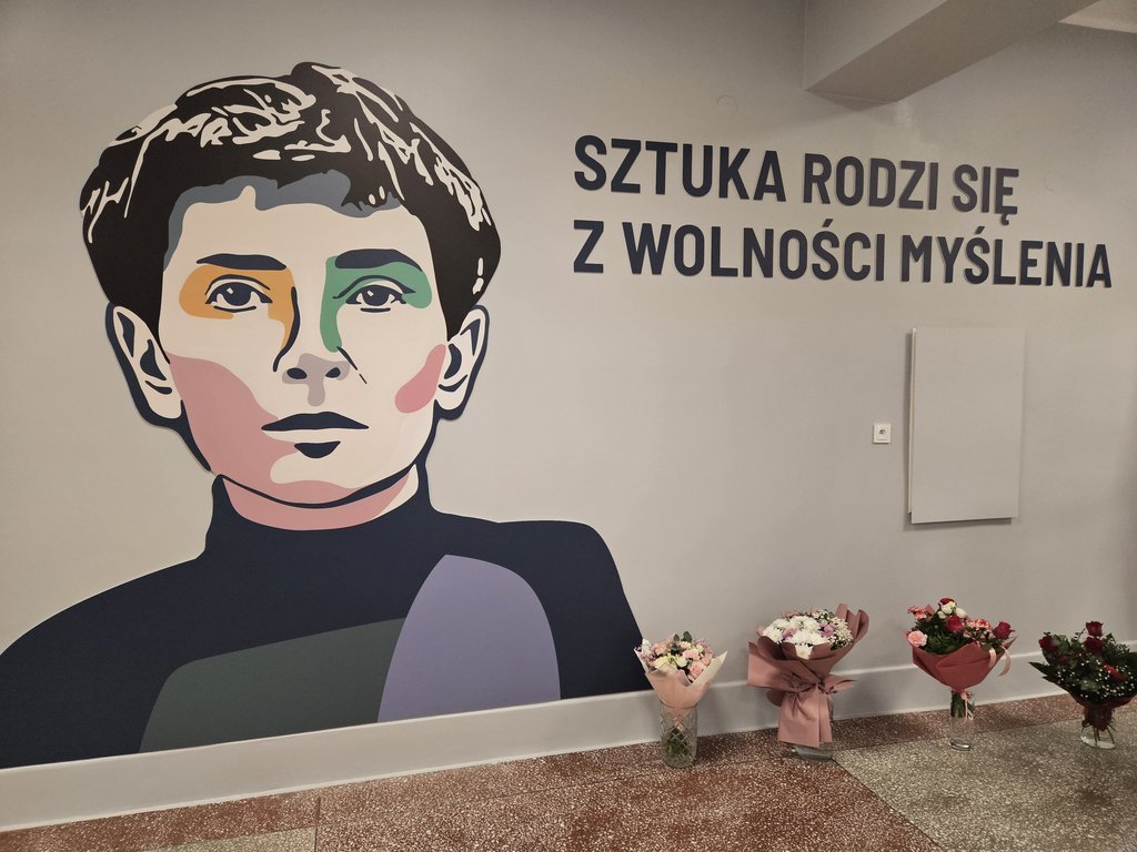 Mural przedstawiający Marię Jaremę