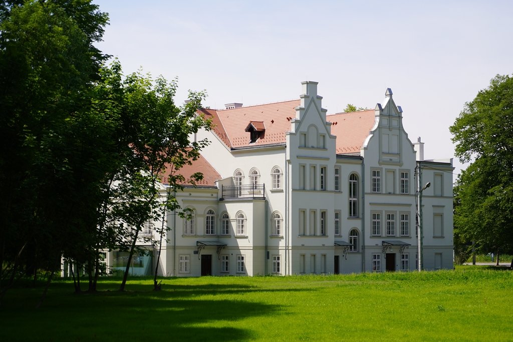 Na zdjęciu Pałac Baranowice